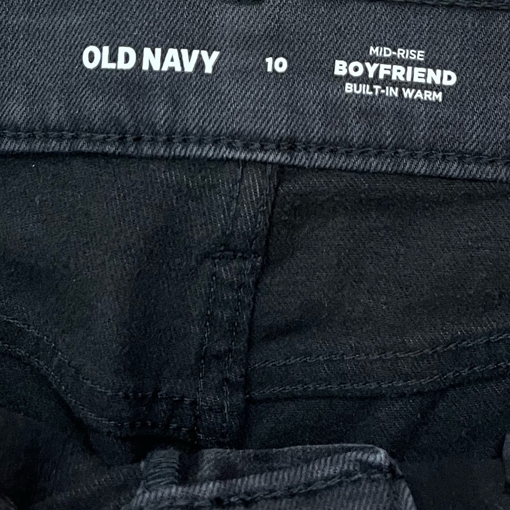 NWT Old Navy Mid-Rise Built-In Warm Black-Wash Boyfriend Jeans - Picture 4 of 7